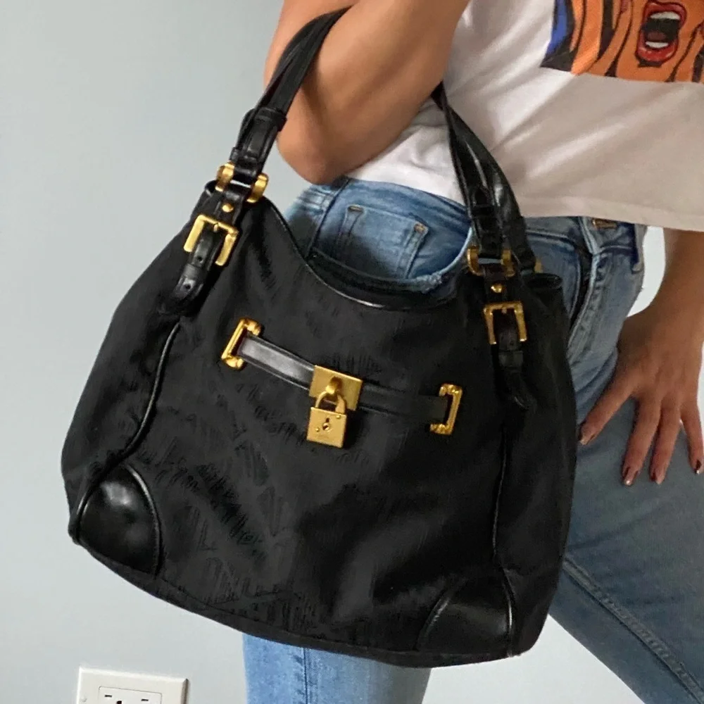 Black Ralph Lauren signature print shoulder bag - Picture 1 of 8